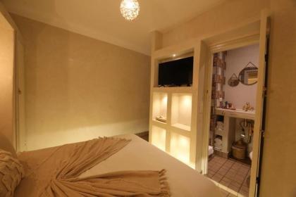 Riad Oum B&B - image 13