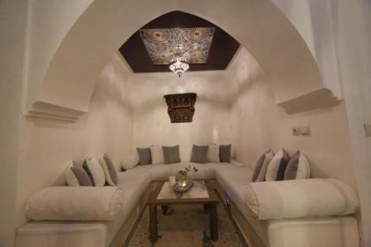 Riad Oum B&B - image 14