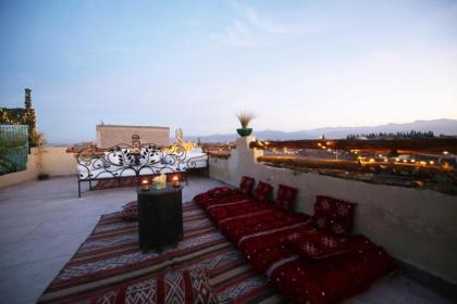 Riad Oum B&B - image 6